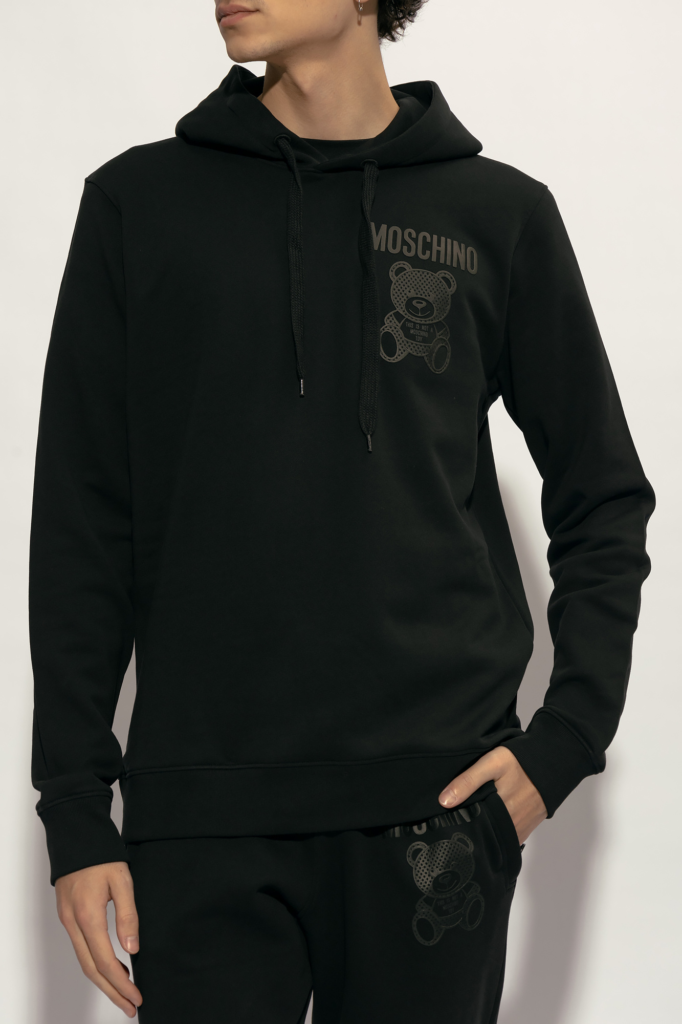 Love deals moschino hoodie